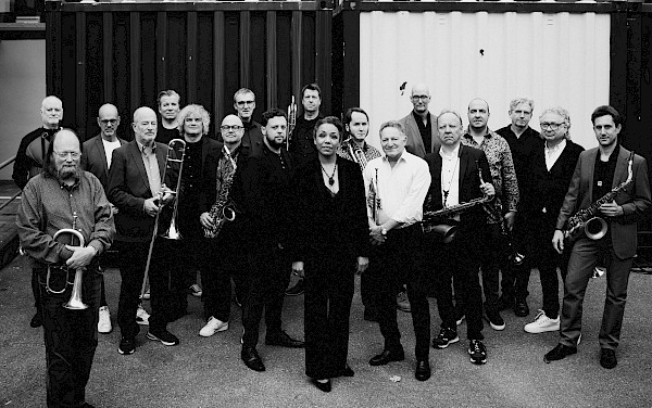 SWR Big Band & Paul Carrack