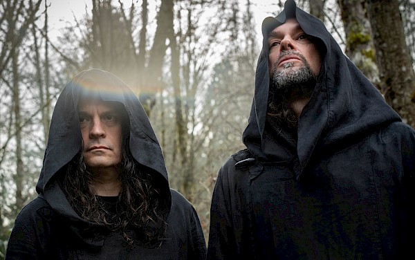 SUNN O)))